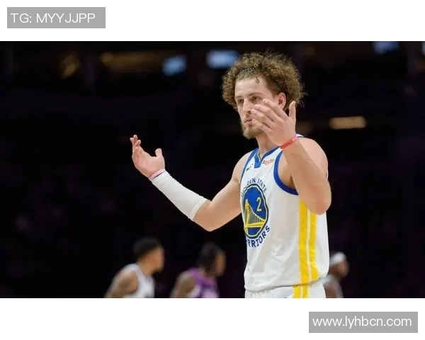 2015年12月24日勇士与爵士激战回顾精彩瞬间与赛后分析